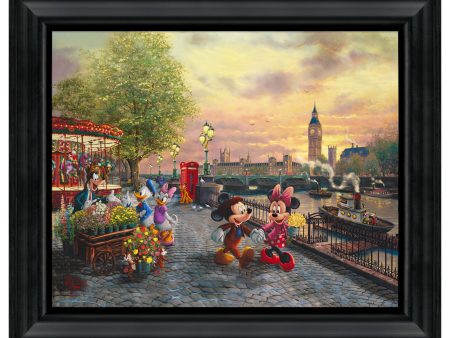 Disney Mickey and Minnie in London - 16  x 20  Brushstroke Vignette For Discount